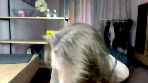 Snapshot of lawanafrontera chatting on 27, 5, 2026 IVI online show from 27, 5, 2026