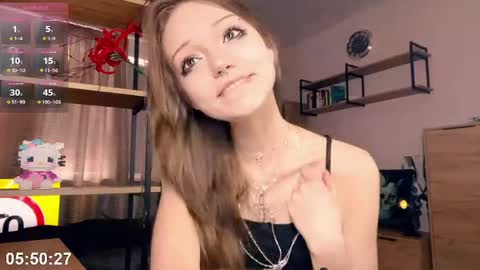 Snapshot of lawanafrontera chatting on 5, 6, 2026 IVI online show from 5, 6, 2026