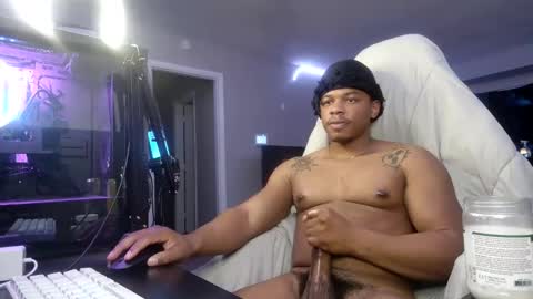 Snapshot of lawzroom chatting on 6, 2, 2025 law online show from 6, 2, 2025