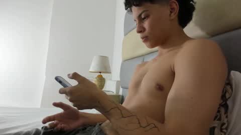 Snapshot of lax777_ chatting on 11, 2, 2025 ZAmbrano online show from 11, 2, 2025