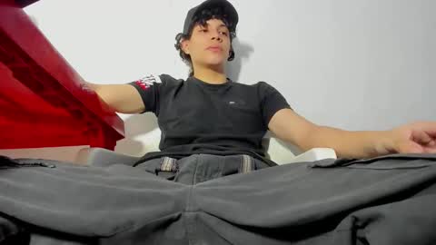 Snapshot of lax777_ chatting on 26, 9, 2025 ZAmbrano online show from 26, 9, 2025