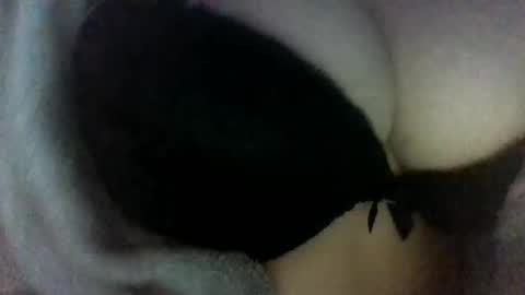 layannalea online show from 1, 4, 2026