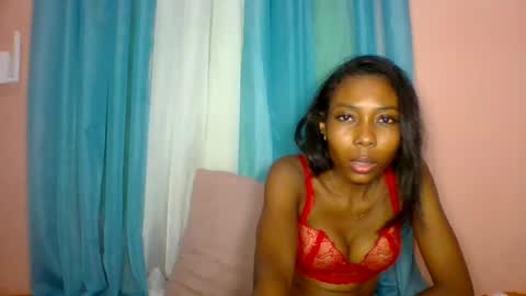 Snapshot of layannek chatting on 13, 7, 2026 layannek online show from 13, 7, 2026