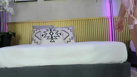 Snapshot of layla_banks_ chatting on 20, 4, 2026 Layla online show from 20, 4, 2026