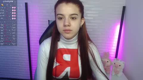 Layla online show from 7, 3, 2025