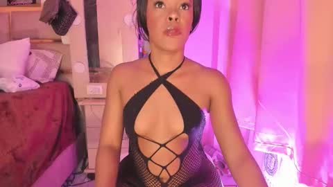 Snapshot of laylacarteer chatting on 10, 5, 2026 LAYLA online show from 10, 5, 2026