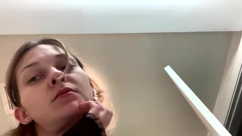 Layla Jade online show from 18, 12, 2025