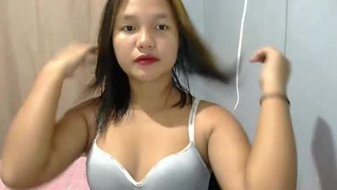Snapshot of laylanimfa chatting on 3, 5, 2026 Nimfa online show from 3, 5, 2026