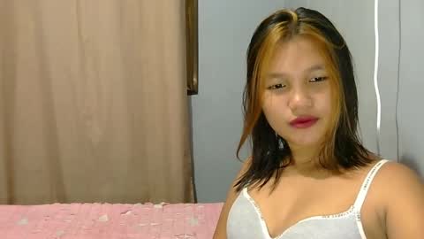 Snapshot of laylanimfa chatting on 4, 5, 2026 Nimfa online show from 4, 5, 2026