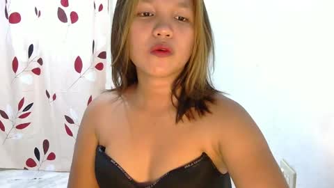 Snapshot of laylanimfa chatting on 13, 5, 2026 Nimfa online show from 13, 5, 2026