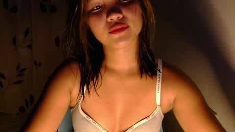 Snapshot of laylanimfa chatting on 19, 5, 2026 Nimfa online show from 19, 5, 2026
