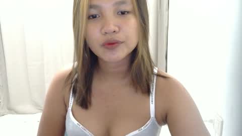 Snapshot of laylanimfa chatting on 4, 6, 2026 Nimfa online show from 4, 6, 2026