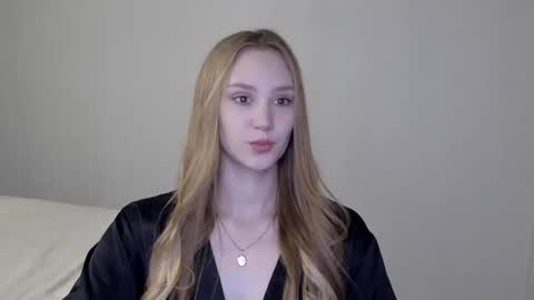 Snapshot of laylla001 chatting on 9, 12, 2024 Laylla001 online show from 9, 12, 2024