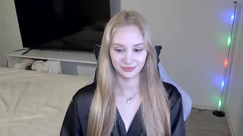 Snapshot of laylla001 chatting on 23, 2, 2026 Laylla001 online show from 23, 2, 2026