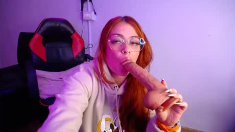 Vannessa  online show from 10, 2, 2025