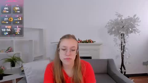 layriantavee online show from 9, 3, 2025