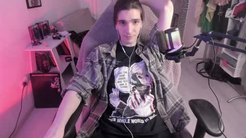 Snapshot of lazy_haze chatting on 9, 4, 2026 Haze aka Slava online show from 9, 4, 2026