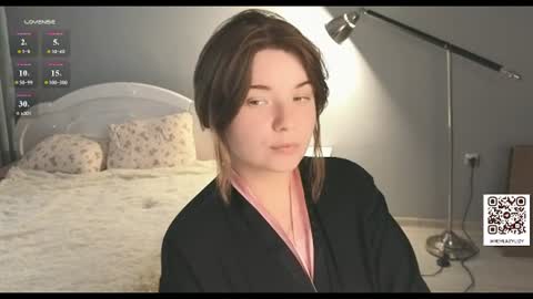 Snapshot of lazylizy chatting on 29, 6, 2026 lazy girl Lizzy online show from 29, 6, 2026
