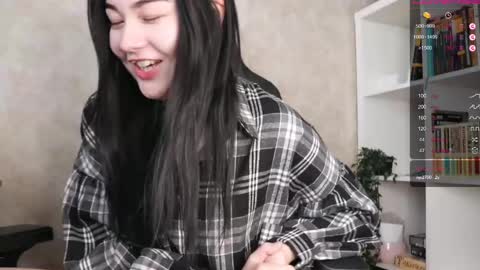 Lisa online show from 5, 3, 2025