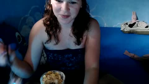 lazzy4ngel online show from 25, 6, 2026