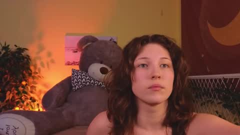 Snapshot of lea_belle_ chatting on 22, 2, 2025 Lea online show from 22, 2, 2025