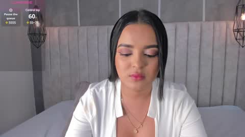Snapshot of lea_gray chatting on 21, 1, 2025 online show from 21, 1, 2025