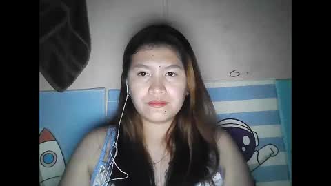 Snapshot of lea_morena chatting on 2, 10, 2025 lea_morena online show from 2, 10, 2025