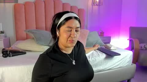 Leah online show from 24, 11, 2025