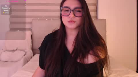 Snapshot of leah_bunny chatting on 13, 6, 2026 Leah online show from 13, 6, 2026