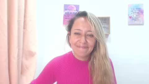 leah_susman online show from 21, 2, 2025