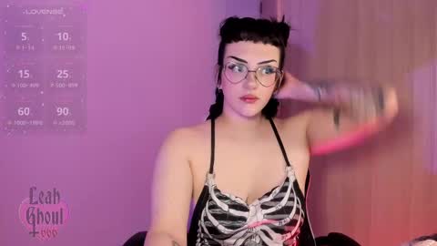 Snapshot of leahghoul666 chatting on 25, 2, 2025  Leah   Independent Model  OF leahghoul666  online show from 25, 2, 2025