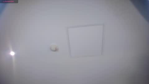 leahlombardi_ online show from 23, 10, 2025