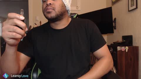 Snapshot of learoy chatting on 6, 3, 2025 Learoy online show from 6, 3, 2025