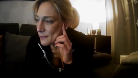 Snapshot of leasofia chatting on 11, 1, 2026 LeaSofia online show from 11, 1, 2026