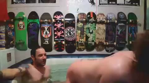 Snapshot of leatherluvefuck chatting on 12, 5, 2026 kinky dirty fuck online show from 12, 5, 2026