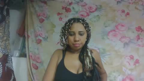 leatiana online show from 5, 4, 2026