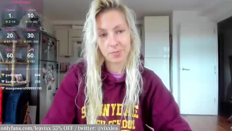 LeaVixx online show from 4, 11, 2025