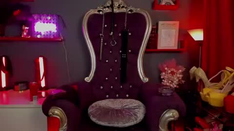Snapshot of leavonnouire chatting on 15, 6, 2026 Lea online show from 15, 6, 2026
