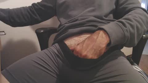 Snapshot of ledoc_ chatting on 29, 10, 2025 LeDoc online show from 29, 10, 2025