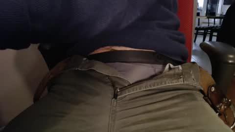 Snapshot of ledoc_ chatting on 20, 12, 2025 LeDoc online show from 20, 12, 2025