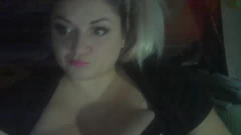 Snapshot of ledsytreidx chatting on 1, 11, 2025 LedsyTreidX online show from 1, 11, 2025