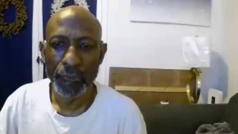 Snapshot of leeguy_hugedick chatting on 14, 7, 2026 Ebony DeafGuy online show from 14, 7, 2026