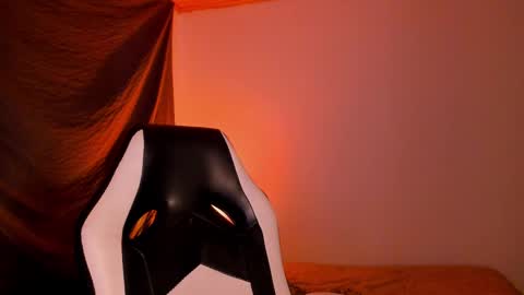 Snapshot of leejhonsonnn chatting on 30, 12, 2024 leejhonsonnn online show from 30, 12, 2024