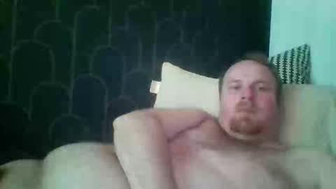 Snapshot of leeuwarder12 chatting on 16, 11, 2025 leeuwarder12 online show from 16, 11, 2025