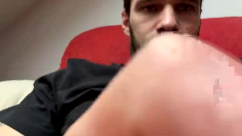 Snapshot of leexxx_69 chatting on 2, 1, 2025 leexxx_69 online show from 2, 1, 2025