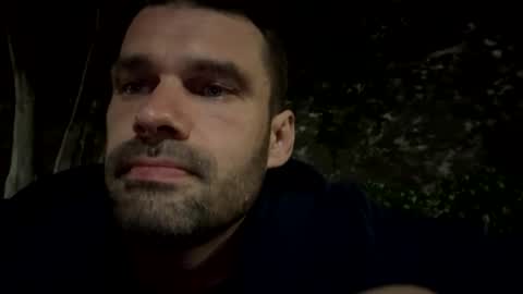 Snapshot of leexxx_69 chatting on 22, 10, 2025 leexxx_69 online show from 22, 10, 2025