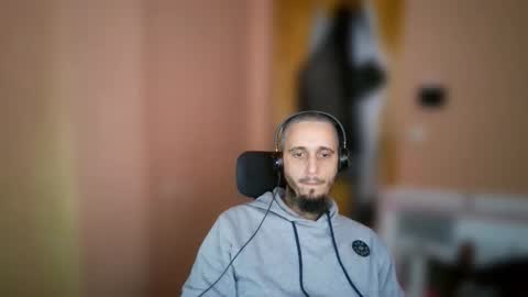 lefrenchiies online show from 12, 1, 2026