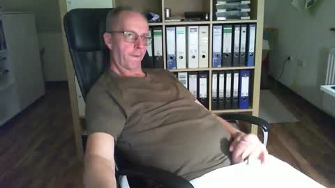 Dave online show from 22, 10, 2025