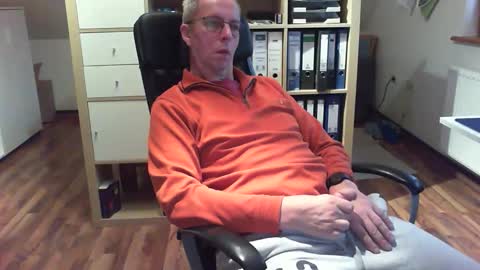 Dave online show from 9, 11, 2025