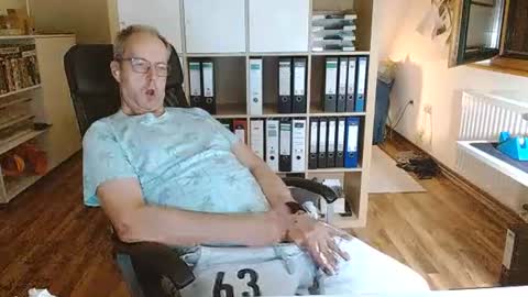 Snapshot of lefti27 chatting on 12, 7, 2026 Dave online show from 12, 7, 2026